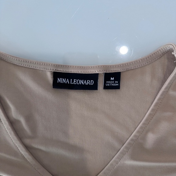 Cold Shoulder Top - Picture 3 of 4